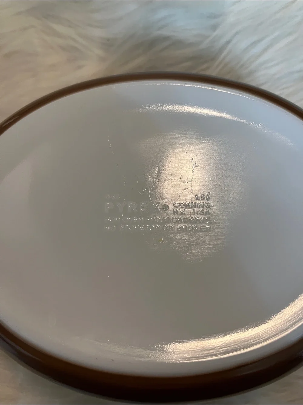 Pyrex Brown Floral Casserole Dish with Clear Lid 043